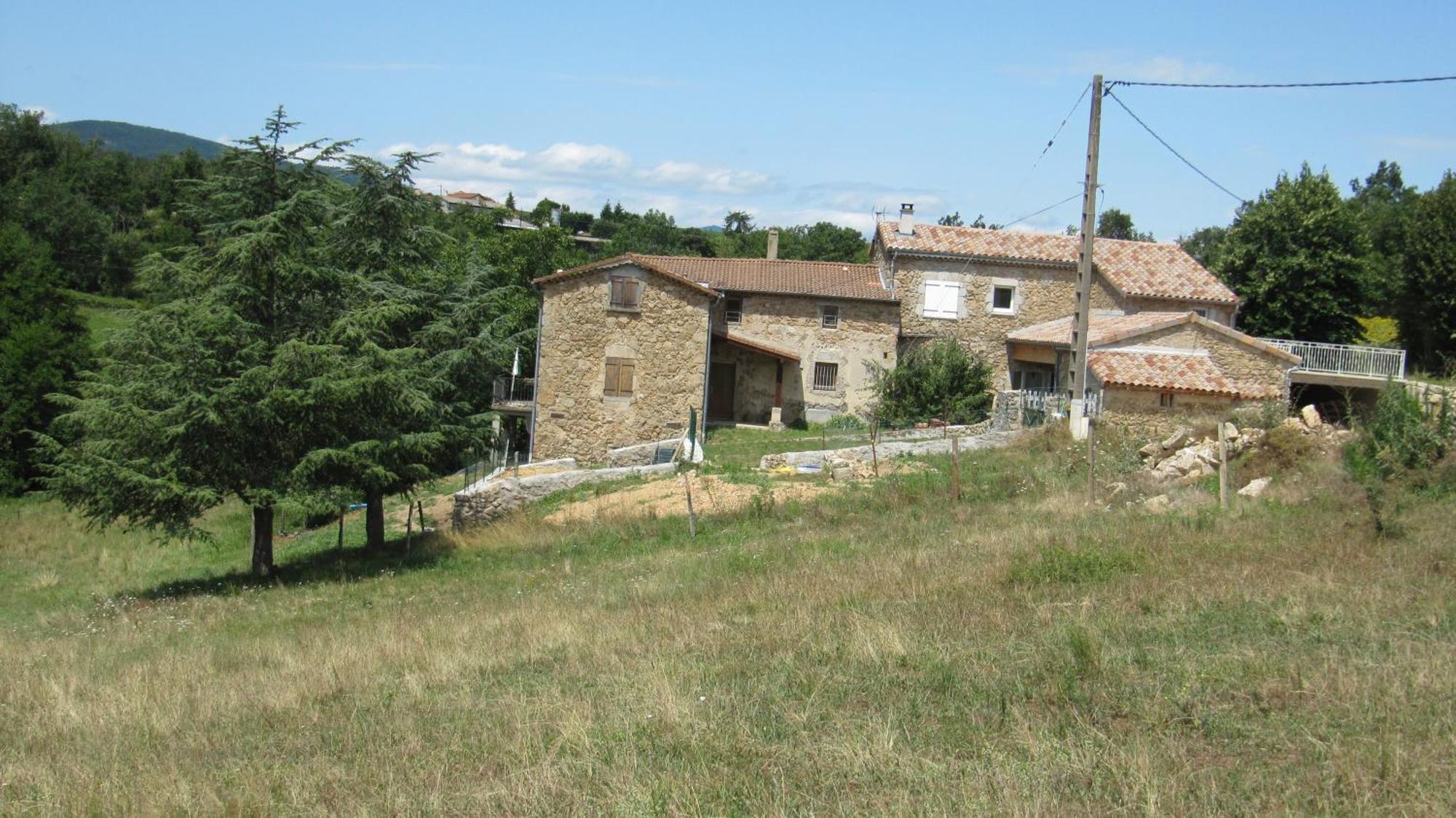 Ancienne Ferme Tranquille En Haute Ardeche Etables  Dış mekan fotoğraf